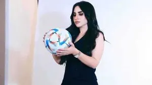 حنين خالد زوجة محمد عواد
