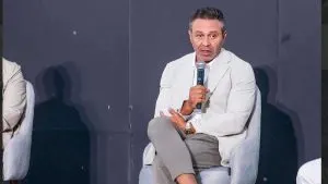 حازم إمام