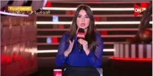 بكلمات قليلة.. سهام صالح أشعلت مواقع التواصل بعبارة وعدينا منها بقي يا عميد !