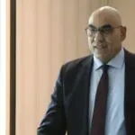 نائب رئيس مجلس إدارة نادي الزمالك تم نقلة للمستشفى وتم منع الزيارة عنة