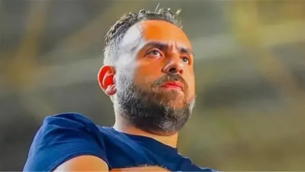 كواليس مثيرة في صدام حسين لبيب مع جون ادوارد