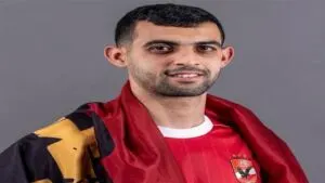 بعد إصابة بلعمري.. الأهلي يضع 3 خيارات أمام عموتة لتعويضه