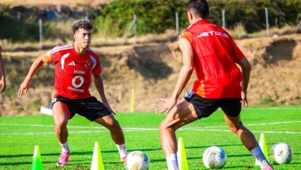 الأهلي عقوبة تاريخية جديدة  ضد إمام عاشور