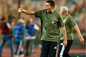 مفاجأة وراء استبعاد ياسر إبراهيم .. وعموتة يفرض كلمته في الأهلي