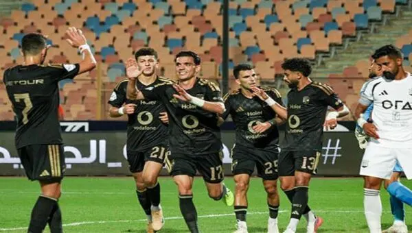 عموتة يطيح بلاعب الأهلي من حساباته