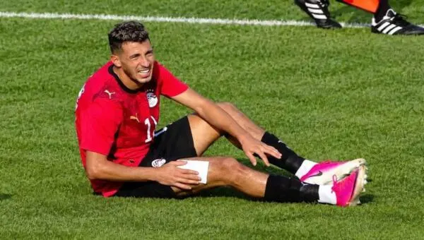 تشخيص إصابة أحمد فتوح مع منتخب مصر.. وموقفه من مباراة الأهلي