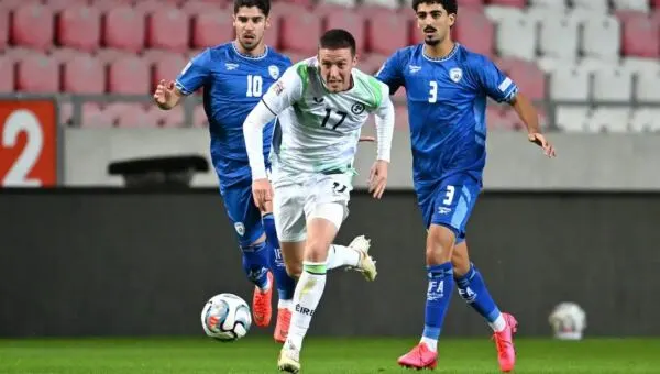 مباراة اشبة بالحرب ماذا فعلت أيرلندا فى الكيان الصهيوني..فيديوا