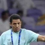 الحزن يسيطر على نجم الاهلي بسبب موقف عموتة